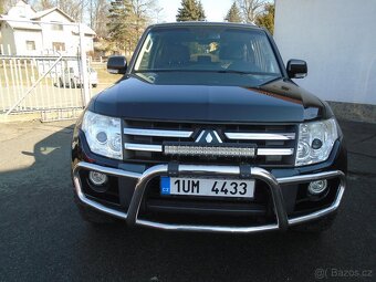 Mitsubishi Pajero 3.2 125kW  4x4 - 18