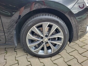 Škoda Rapid Spaceback 1,2 TSI Edition, Xenony, ALU rok 2015 - 18