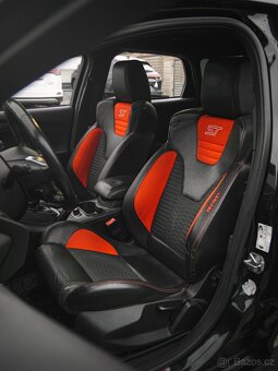 Ford Focus, ST 2,0/184kW CarPlay Kůže - 18
