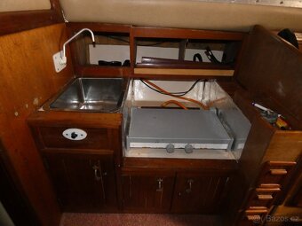 Loď / plachetnice na moře / inboard autopilot zateplená týk - 18