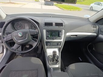 Škoda Octavia 1.6 TDI Family 77kw, 2012/11, xenony - 18
