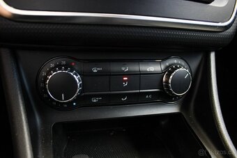 Mercedes-Benz A trieda 180 - 18