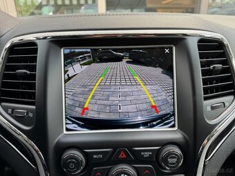 Jeep Grand Cherokee 3.0V6 CRD 184 Kw Summit 4WD AT ČR DPH - 18