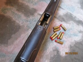 Winchester Model 1873 ráže 38- 40 + 9 ks nábojů - 18