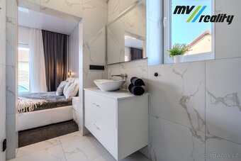 Chotouň - Chrášťany - Prodej rodinného domu (210 m2) s pozem - 18