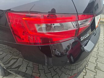Škoda Superb, 4X4 AMBITION 2.0TDI/140kW - 18