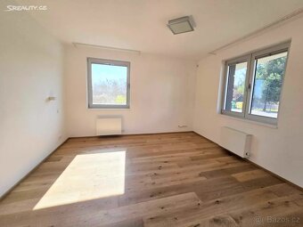 Pronájem bytu 3+kk 119 m² U Dívčích hradů, Praha - Smíchov - 18