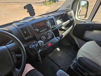 Peugeot Boxer 2.0 HDI 96kw obytný 2019 - 18