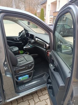 Mercedes-Benz V-Class 250d | r.v. 2022 | 8 míst | DPH - 18