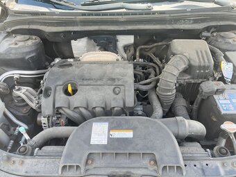 Hyundai i30 CV 1,6i - 18