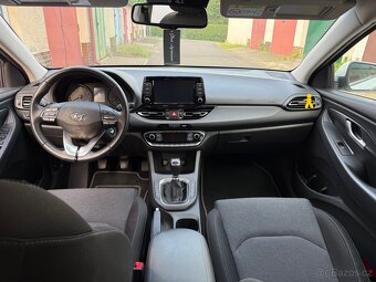Hyundai i30 1.5i - 18