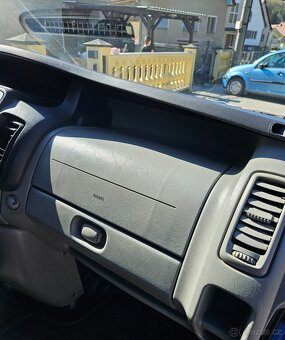 Renault Trafic 2.0 Passenger 2014 84kw 9 miest klima ťažné D - 18