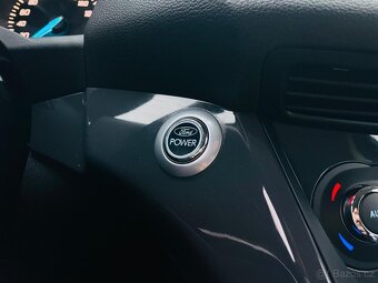 Ford Kuga 2.0TDCi 4x4 MANUÁL VÝHŘEV SERVISKA TITANIUM - 18