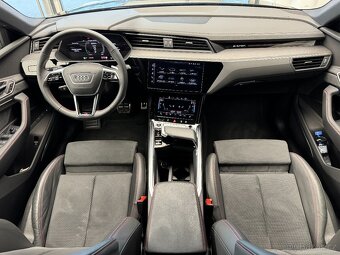 Audi Q8 Sportback S line 55 e-tron quattro (Záruka, CZ, DPH) - 18