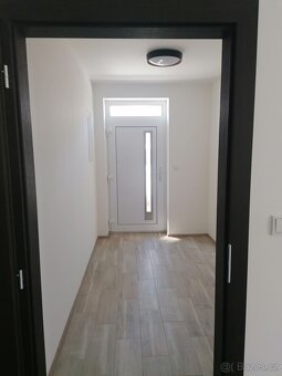 Dům ihned k nastěhování v Drnholci - 18