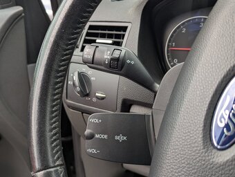 Ford C-MAX 2.0TDCi 100kW BIXENONY, ŠÍBR - 18