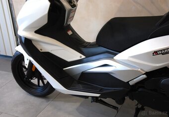 Motorro EasyMax 125i - kupováno nové u nás,1.maj,krásný stav - 18