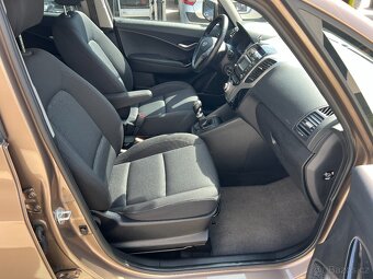 HYUNDAI ix20 1.6i 92 KW PDC TEMPOMAT VYHŘ.SEDADLA 2xALU KOLA - 18