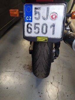 Kawasaki zrx1100 Eddie Lawson - 18