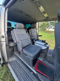 VW Multivan 2.5 tdi 128 kW - 18
