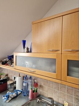 Kuchyňská linka se spotřebiči - 18
