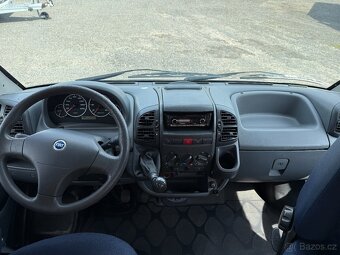 Fiat 2.8JTD Bürstner, markýza, solární panel r.v. 2006 - 18
