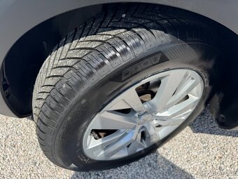 Peugeot 3008 1.2 PureTech 96kW NAVI Panorama Alu - 18