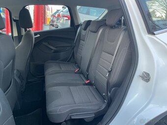 Ford Kuga 2.0 TDCi • 3/2016 • 88kw • 1.majitel v ČR - 18