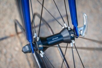 Silniční kolo Duratec Attentive - 18