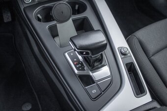 Audi A4 Avant 2020 MHEV S-line 120kW AT/7 - 18