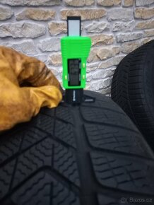 BMW X5 X6 sada 19" Styling 735, zimní pneu Pirelli 265/50 - 18