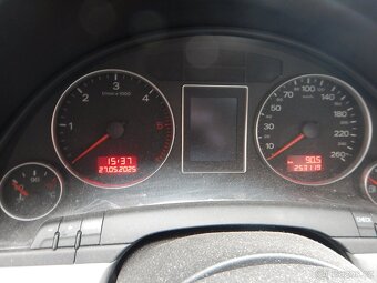 AUDI A4 AVANT 2.0 TDI - 18