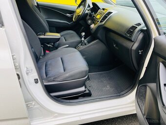 HYUNDAI IX 20 1.4 i BENZÍN MULTIFUNKČNÍ VOLANT - 18