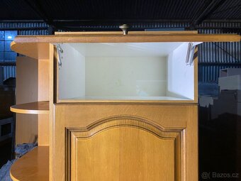 Masivní kuchyňská linka z Německa se spotřebiči - 18