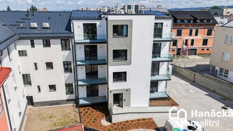 Pronájem exkluzivního bytu 3+kk, ul. Rejskova,... - 18