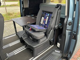 VW T5 MULTIVAN 2,5TDI 128kw AUTOMAT 2005 - 18