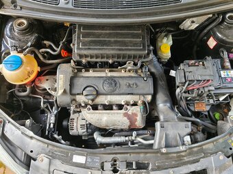 Škoda Fabia II Kombi 1.4i 63kw,2010,Tažné,Klima,NOVÁ STK - 18