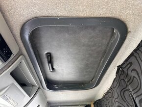Iveco EUROCARGO 120E22 PLACHTA E5 - 18
