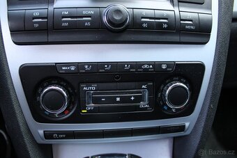 Škoda Octavia Combi 1.6 TDI DSG - 18