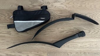 MTB CANNONDALE, kola 29", rám L,pro jezdce od 175 cm - 18