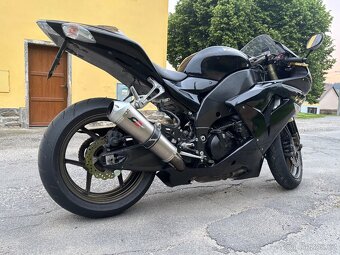 Kawasaki Zx10R Ninja 2006 - 18