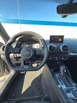 Audi S3 8V - 18