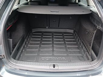 Škoda Octavia, 2,0 TDI KOMBI STYLE PLUS 1.majitel - 18
