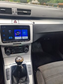 VW PASSAT CC 1,8 TSI STK 4/26 najeto 377tis Výbava vozu: 10x - 18