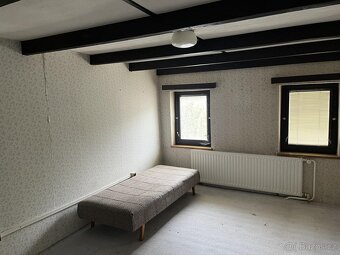 Prodej rodinného domu 4+1 se zahradou 380 m2 - 18