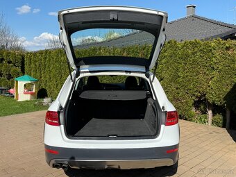 AUDI A4 ALLROAD B8 2.0 TDi QUATTRO KŮŽE XENON /PO INSPEKCI/ - 18