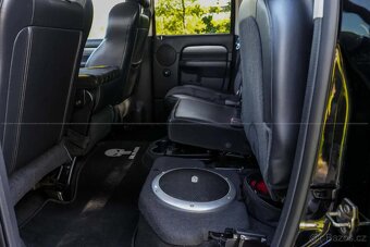 Dodge RAM SRT-10 8.3 V10 372 kW VIPER - 18