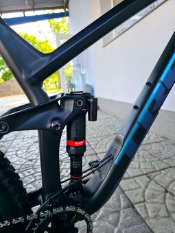 Horské kolo Trek Slash 8 2020 29″ - 18