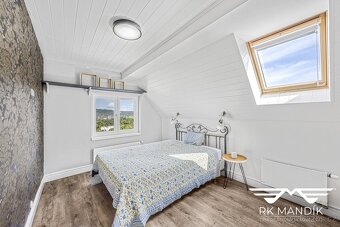 RD - Mníšek pod Brdy, ev.č. 687 - 18