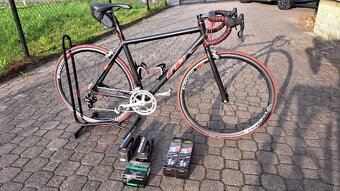 Silniční kolo RB   Campagnolo - 18
